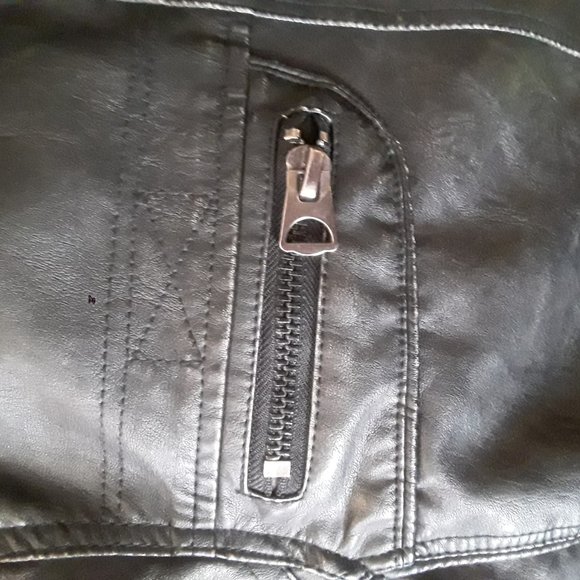 David Outerwear Faux Leather jacket - Picture 2 of 8